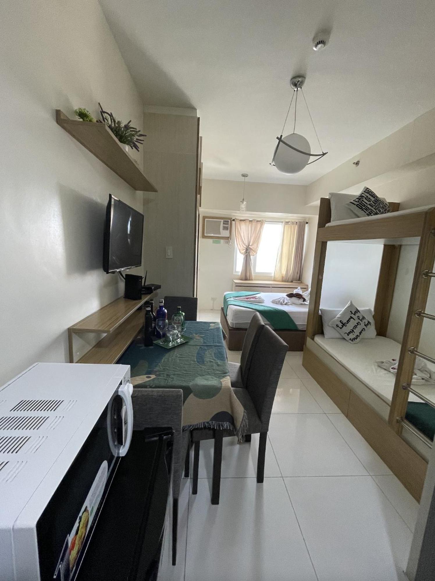 Green Residences Staycation By Pbyy Manila Exterior foto