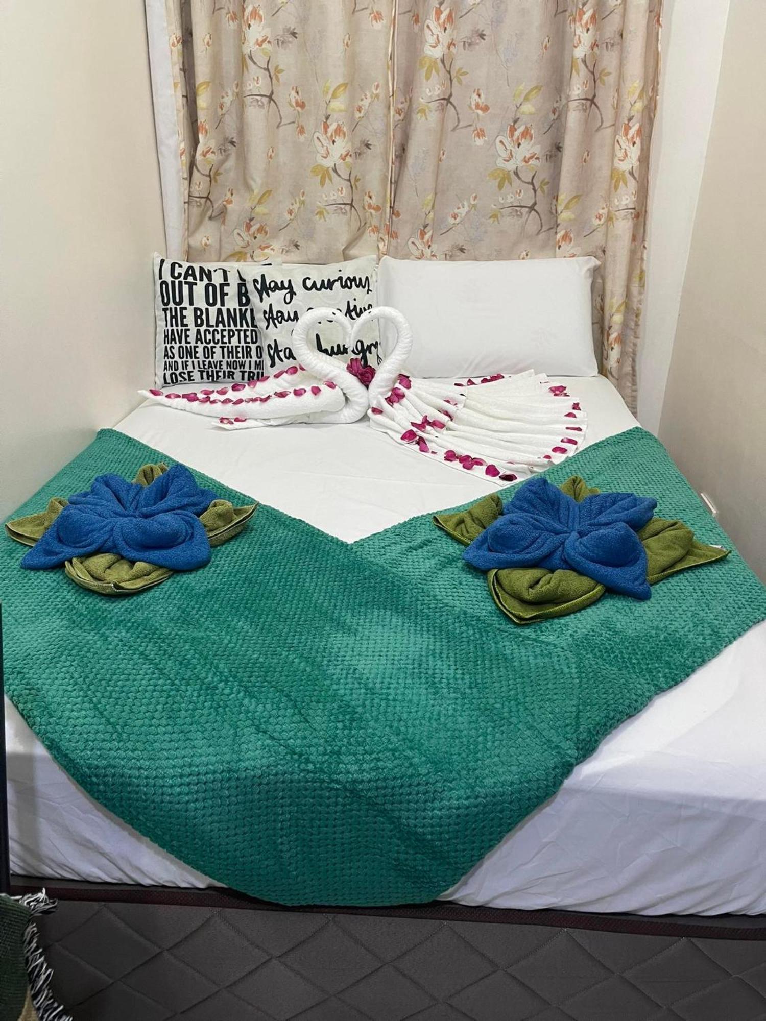 Green Residences Staycation By Pbyy Manila Quarto foto